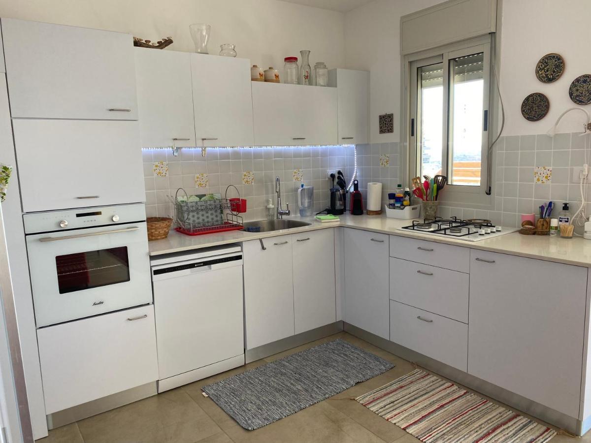 Acre Sea View 11Th Floor Apartment Exterior foto